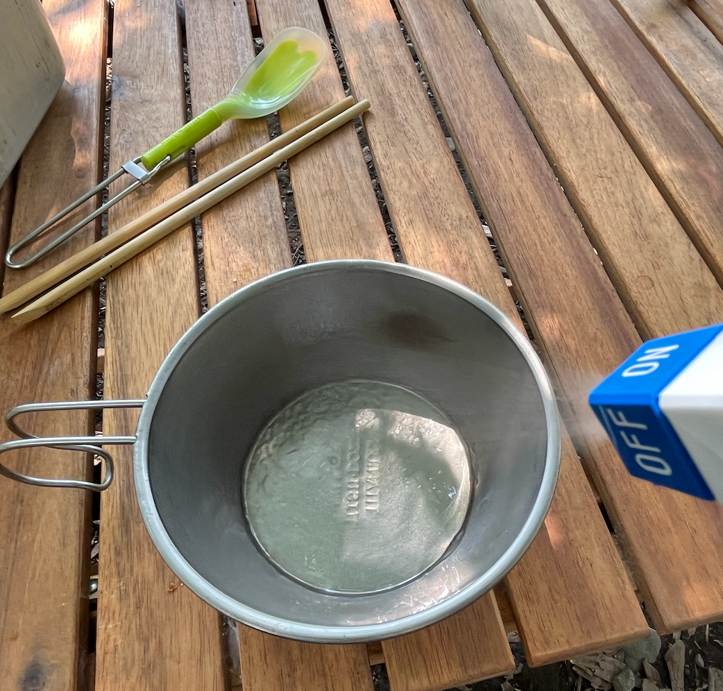 アウトドア防災 食器の洗い方